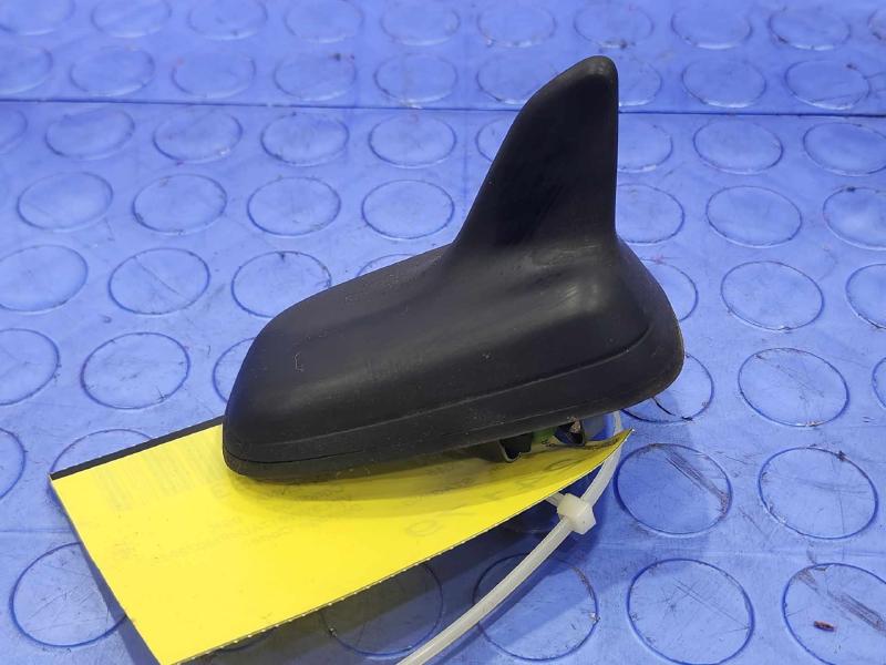 2015-2017 Volkswagen Golf Radio Antenna Assembly Genuine OEM 5Q0035507L5FQ