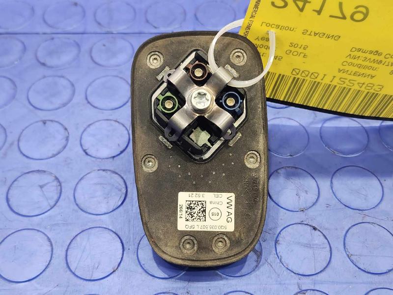 2015-2017 Volkswagen Golf Radio Antenna Assembly Genuine OEM 5Q0035507L5FQ