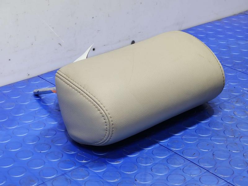 2012 GMC Yukon Headrest