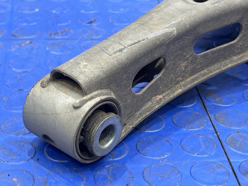 2020 GMC Terrain Lower Control Arm Rr
