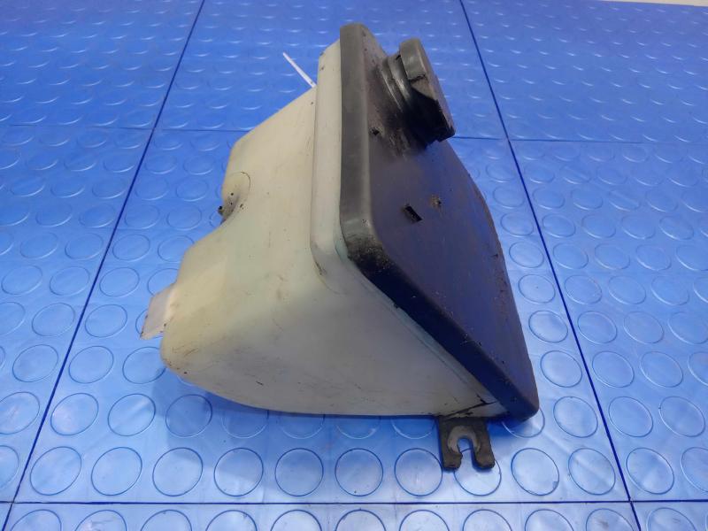 1977-1980 Ford Granada Engine Radiator Coolant Overflow Reservoir Assembly OEM