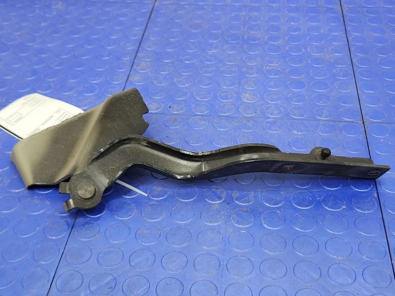 2019 Nissan Titan Hood Hinge
