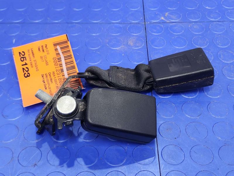 2017 Mercedes C-Class Rear Seat Belt