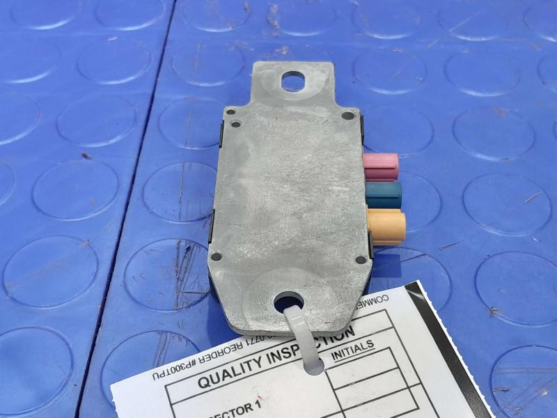 2017-2019 Jaguar XE Radio Antenna Amplifier Module Genuine OEM DPLA-19C097-BA