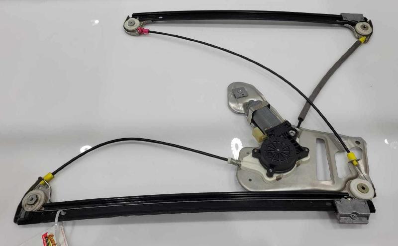 2003 Land Rover Range Rov Front Door Regulator