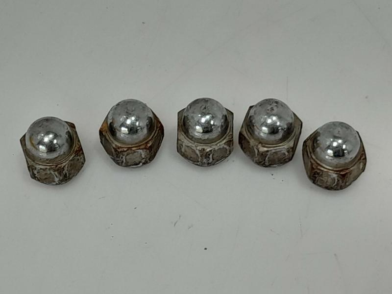 2005 Subaru Legacy Lug Nuts