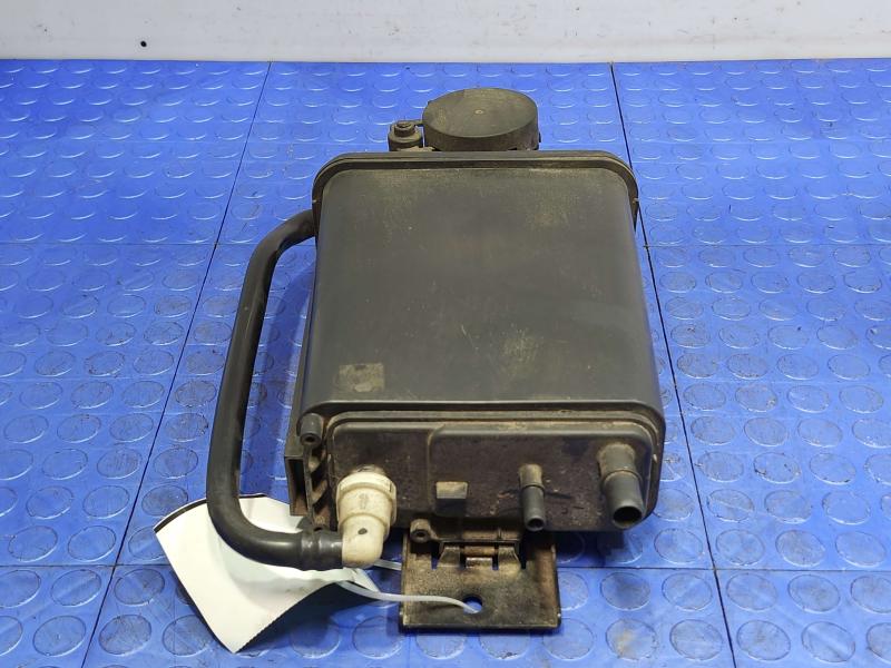 2007 Hummer H3 Evaporator Canister