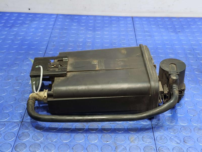 2007 Hummer H3 Evaporator Canister