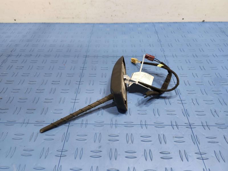 2017 GMC Acadia Antenna