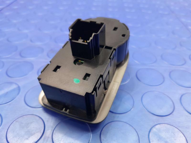 2018 Chevrolet Cruze Headlight Switch (Dash Mtd)