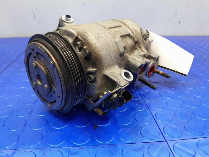 2017-2019 Lincoln MKC AC Compressor Assembly Genuine OEM Part GV61-19D629-KB