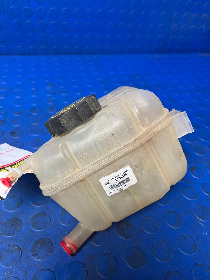 2012 Buick LaCrosse Coolant Recovery Bottle