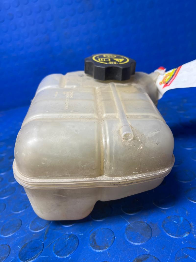 2012 Buick LaCrosse Coolant Recovery Bottle