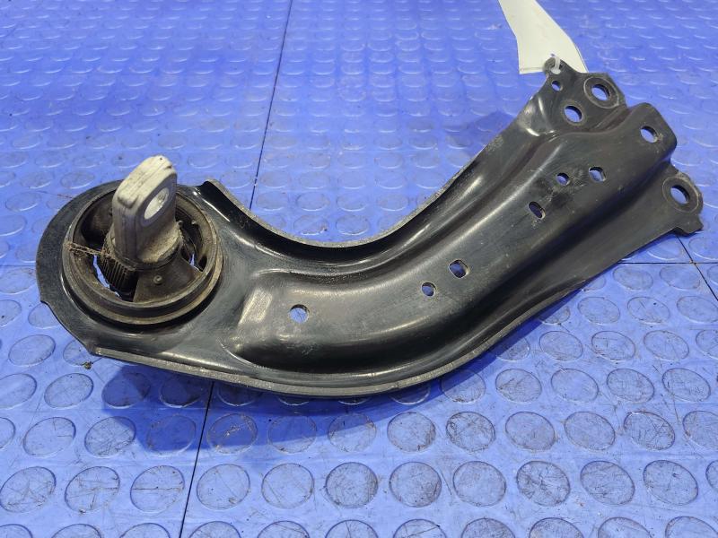 2021 Toyota RAV4 Lower Control Arm Rr
