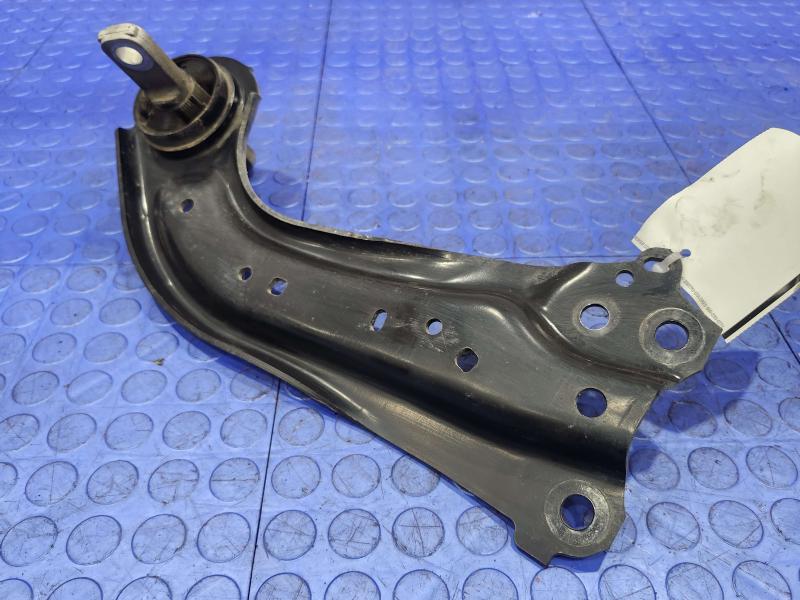 2021 Toyota RAV4 Lower Control Arm Rr