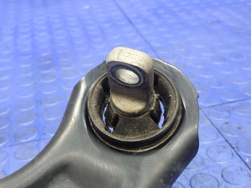 2021 Toyota RAV4 Lower Control Arm Rr