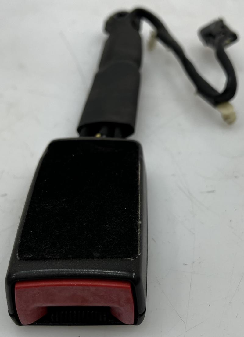 2013 Lincoln MKZ Front Seat Belt
