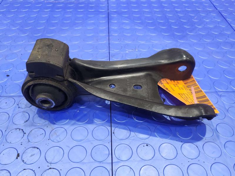 2006 Ford Mustang Upper Control Arm Rear