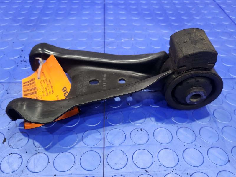 2006 Ford Mustang Upper Control Arm Rear