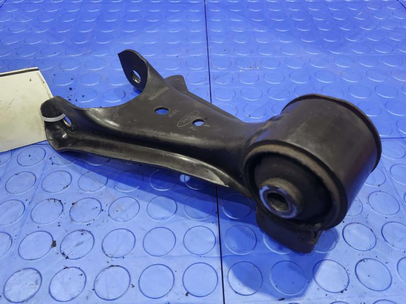 2006 Ford Mustang Upper Control Arm Rear
