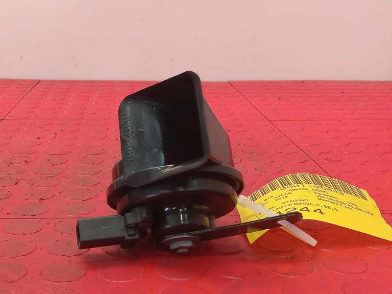 2018 Volkswagen Atlas Low Note Horn Assembly Genuine OEM 2N0951221