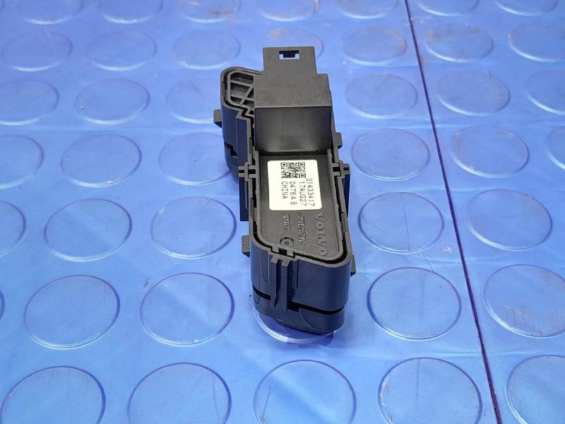 2018 Volvo S90 Door Switch Front