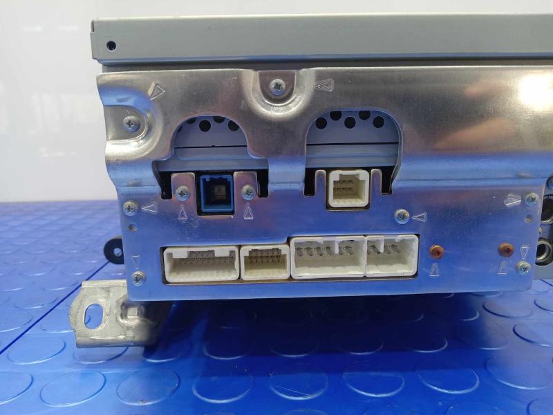 2011 Toyota Sienna Audio & Visual Equip.(Radio)