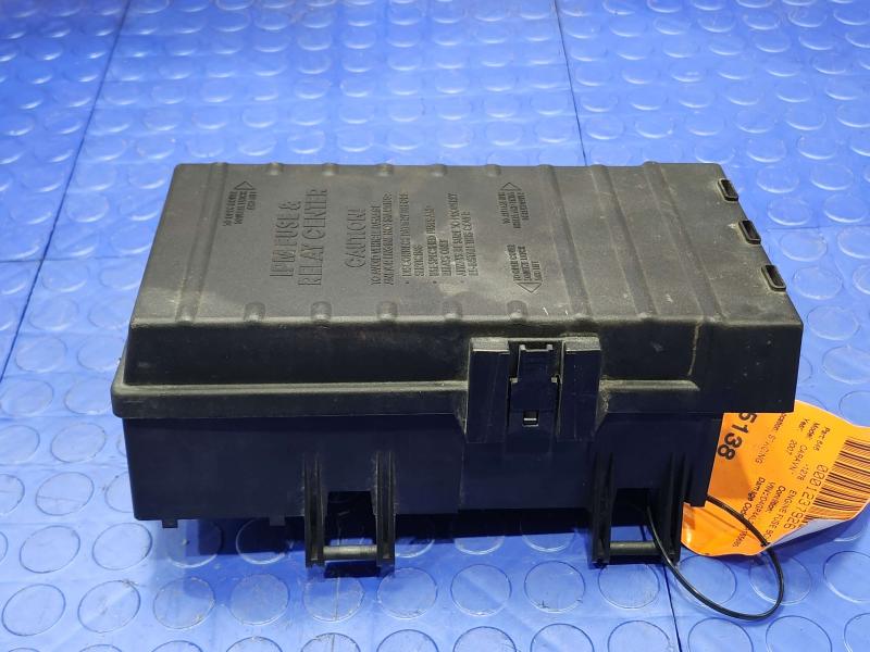 2007 Dodge Grand Caravan Engine Fuse Box