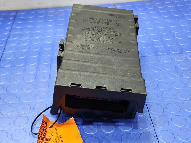 2007 Dodge Grand Caravan Engine Fuse Box