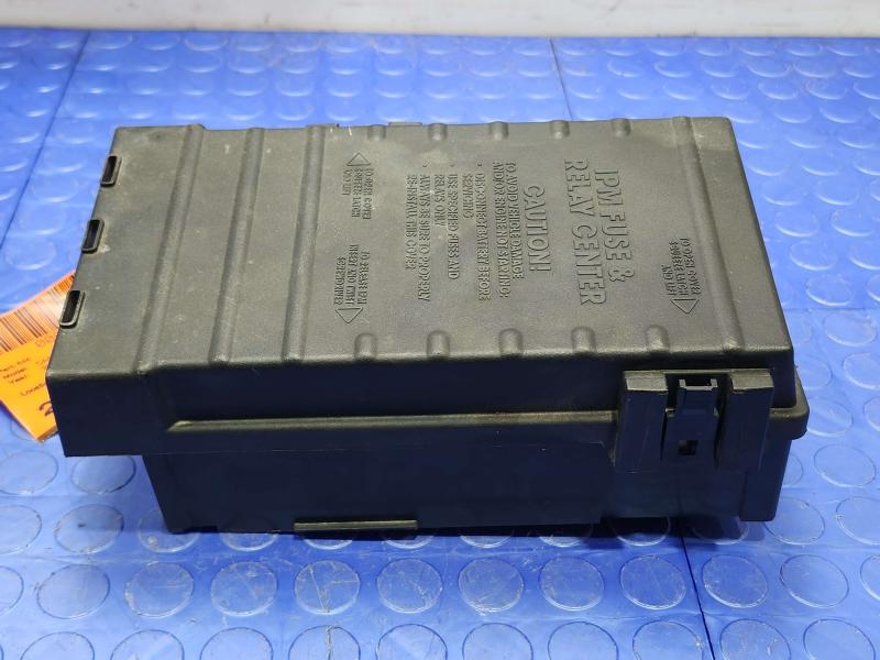 2007 Dodge Grand Caravan Engine Fuse Box