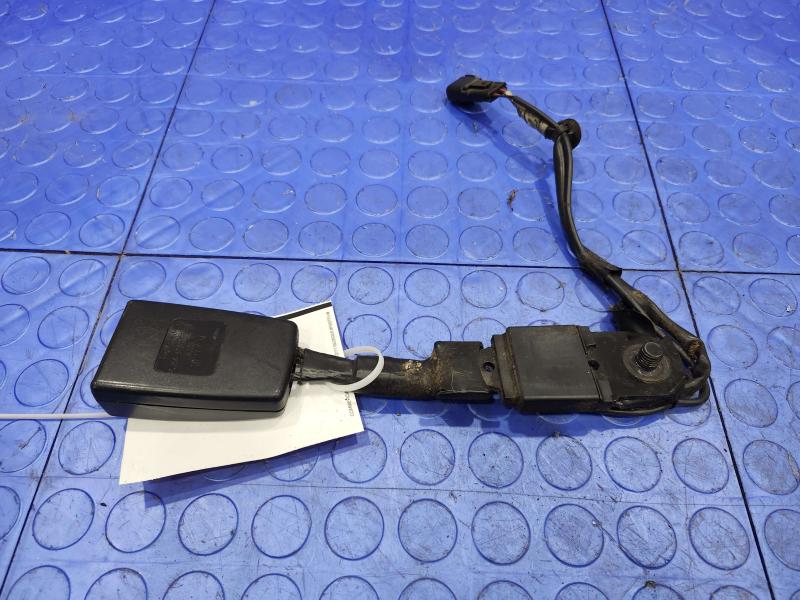 2017 Ford Focus Front Seat Belt