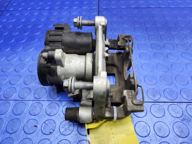 2021 Ford Escape Caliper