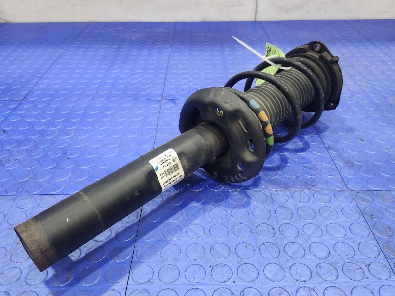 2016 Volkswagen Jetta Strut Assembly