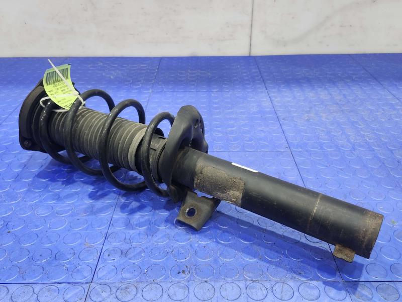2016 Volkswagen Jetta Strut Assembly