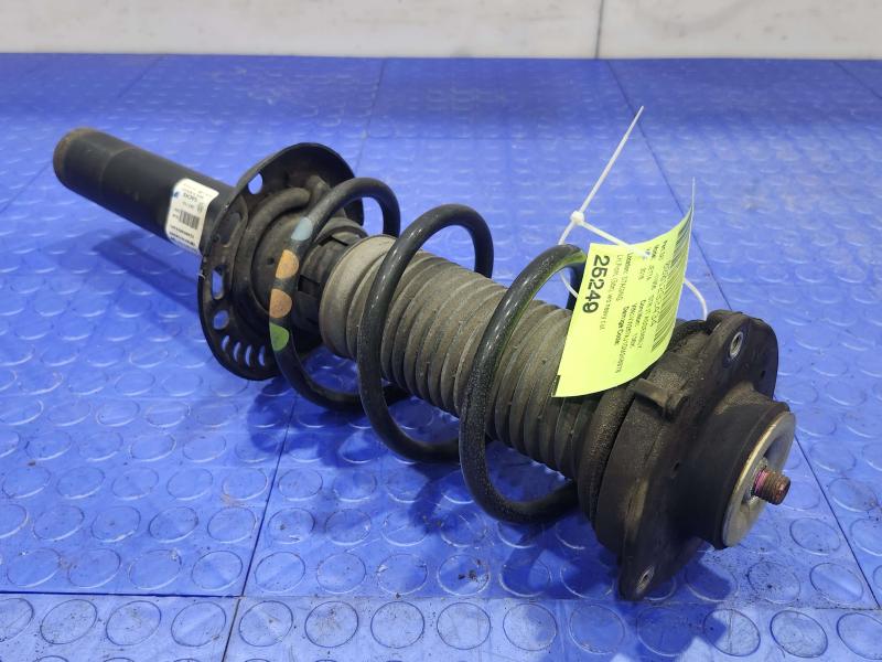 2016 Volkswagen Jetta Strut Assembly