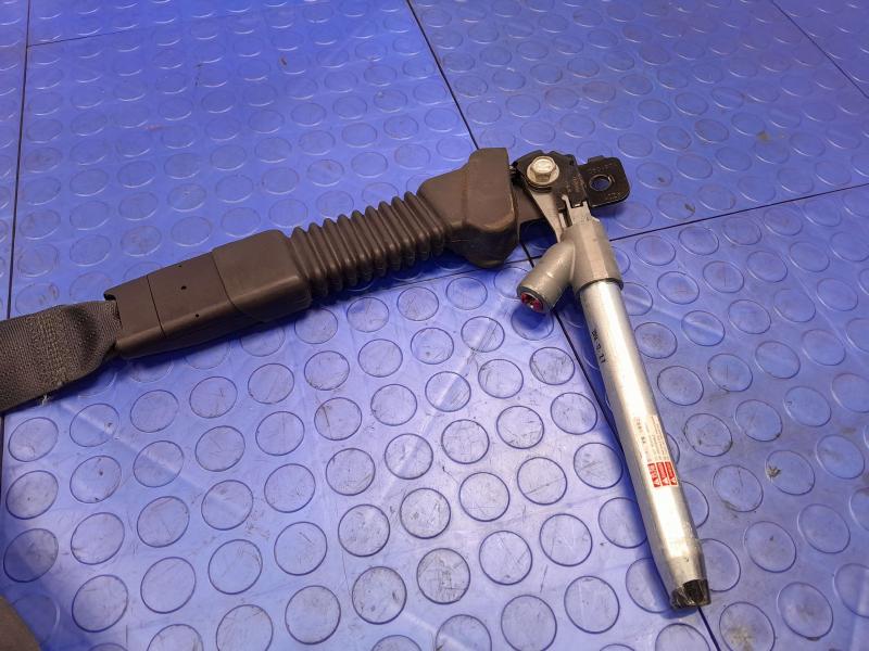 2015 Hyundai Tucson Front Seat Belt