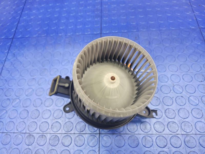 2018-2021 Jeep Compass Heater AC Blower Motor Assembly Genuine OEM 68350343AA