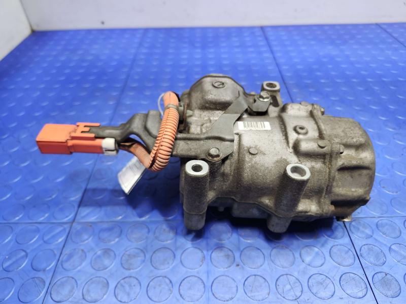 2013 Toyota Prius A/C Air Compressor