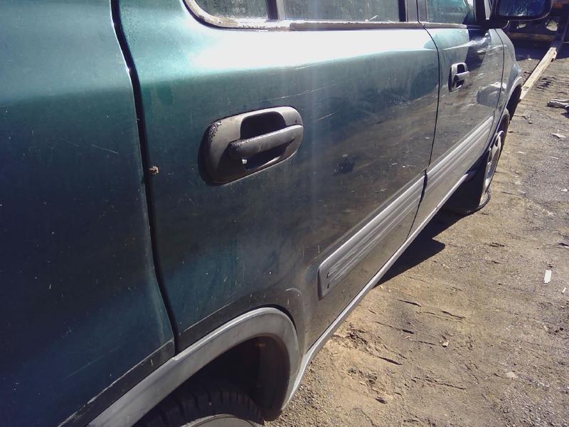 2001 Honda CR-V Rear Door