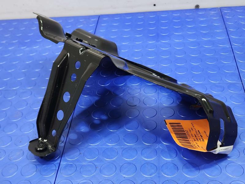 2018 Chevrolet Malibu Battery Tray