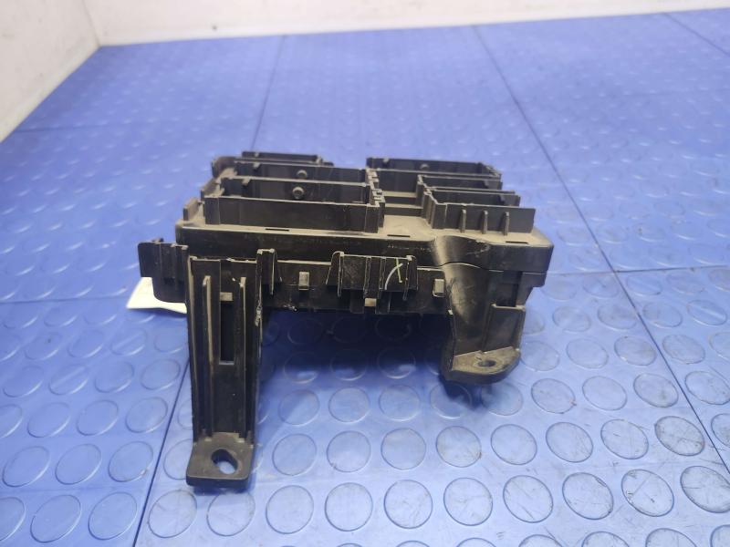 2019 Chevrolet Silverado 2500 Cabin Fuse Box