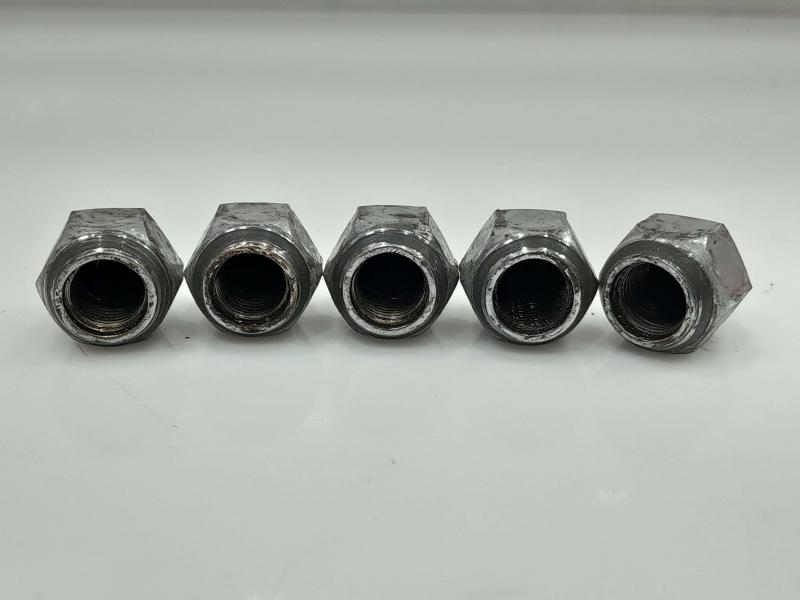 2017 Subaru Legacy Lug Nuts