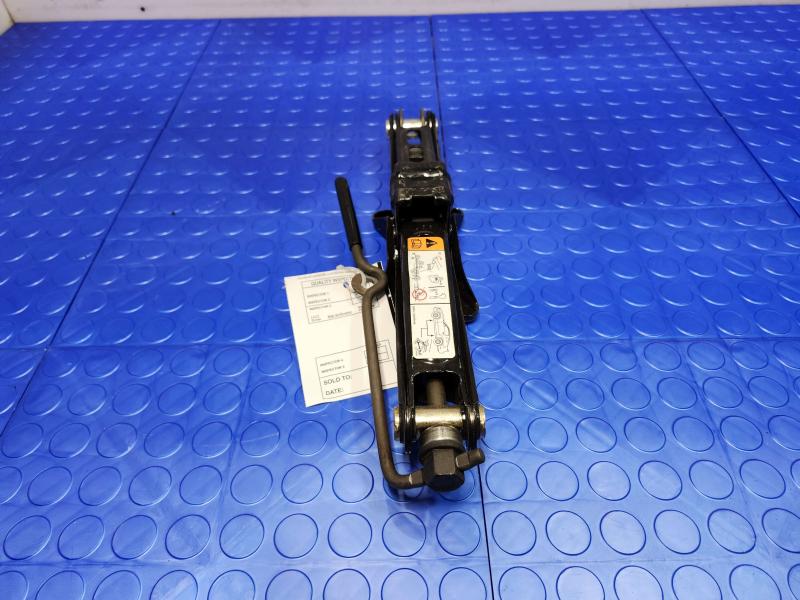2014 Ford Mustang Jack Assembly