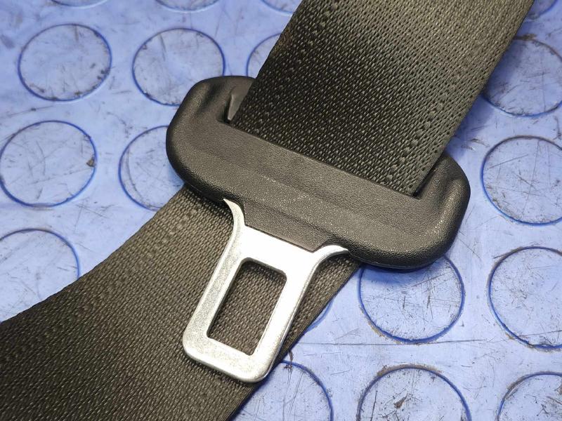 2015 Subaru Legacy Rear Seat Belt