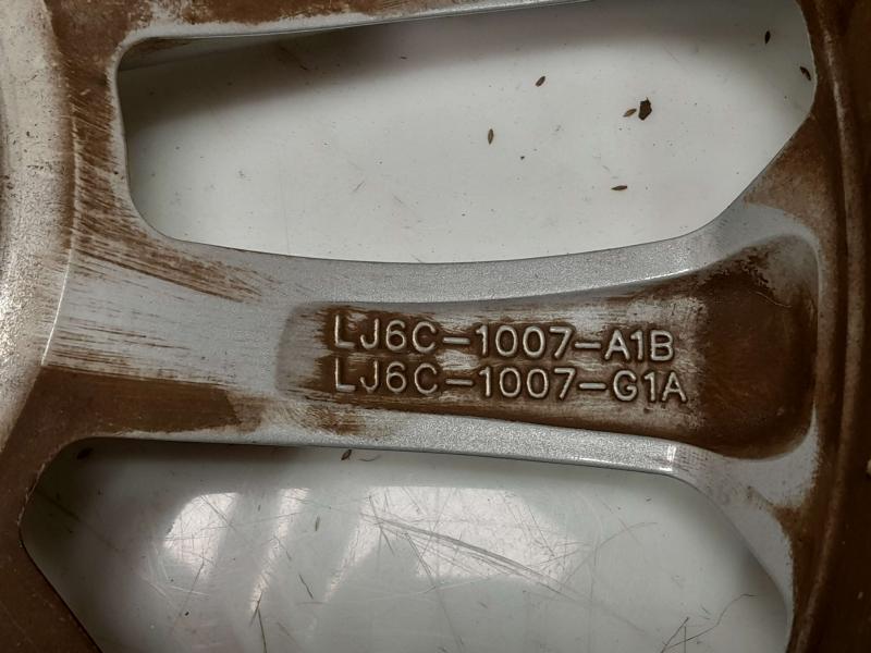 2020 Ford Escape Wheel