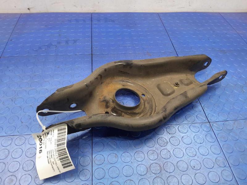 2021 Tesla Model 3 Lower Control Arm Rr