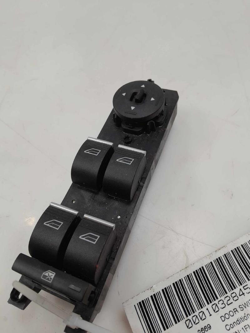 2019 Ford Escape Door Switch Front
