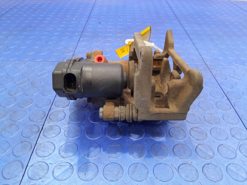 2014 Audi Q5 Caliper