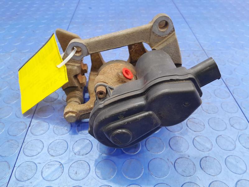 2014 Audi Q5 Caliper
