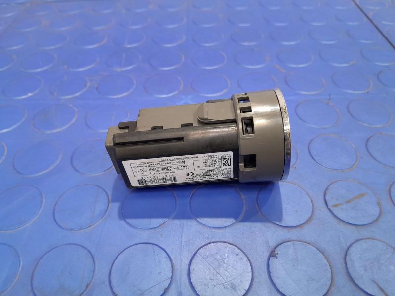 2010-2011 Toyota Prius Keyless Ignition Start Stop Button Switch w/ FOB OEM 8961133012